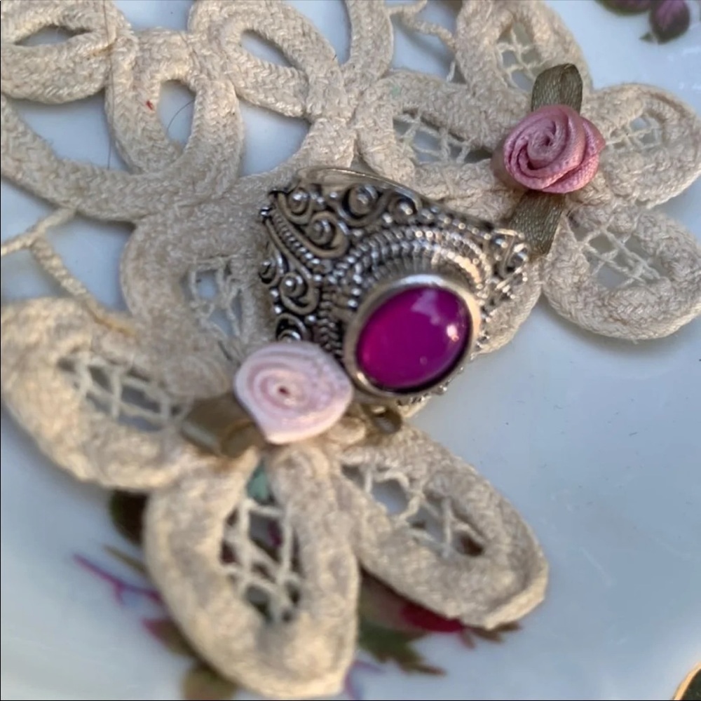 Silver Vintage Style Gemstone Ring Size 6
